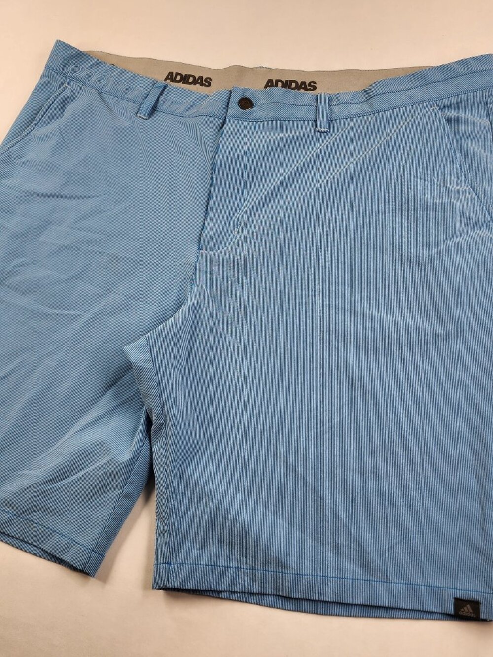 Adidas Mens Size 42 Light Blue Golf Short Quick Dry Performance Golf Athletic